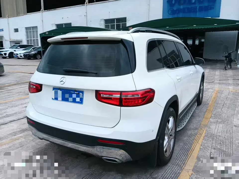 Mercedes-Benz GLB-Class Mercedes-Benz GLB 2022 GLB 180 Dynamic 2022 — миниатюра 2