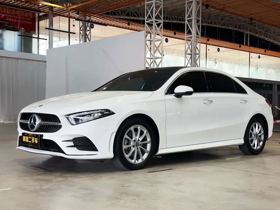 Mercedes-Benz Mercedes Benz A Class 2022