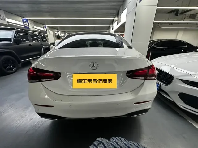 Mercedes-Benz Mercedes Benz A Class Mercedes-Benz A-Class 2022 A 200 L sports sedan dynamic version 2022 — миниатюра 2