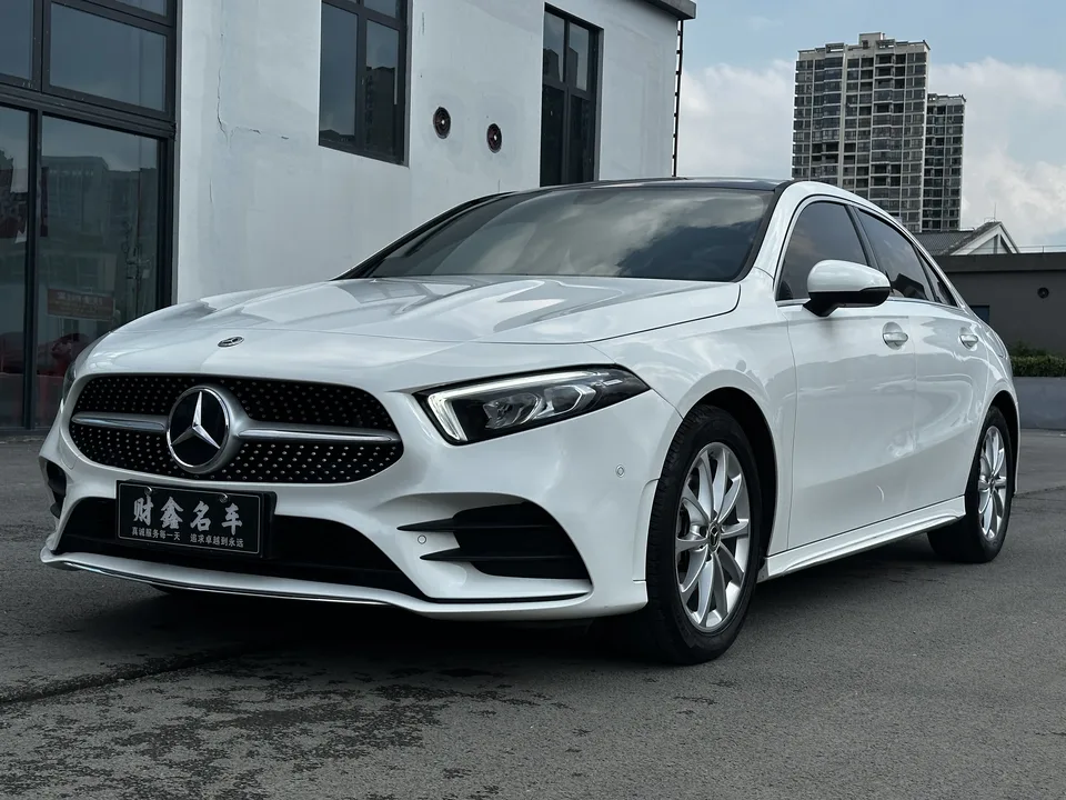 Mercedes-Benz Mercedes Benz A Class 2022