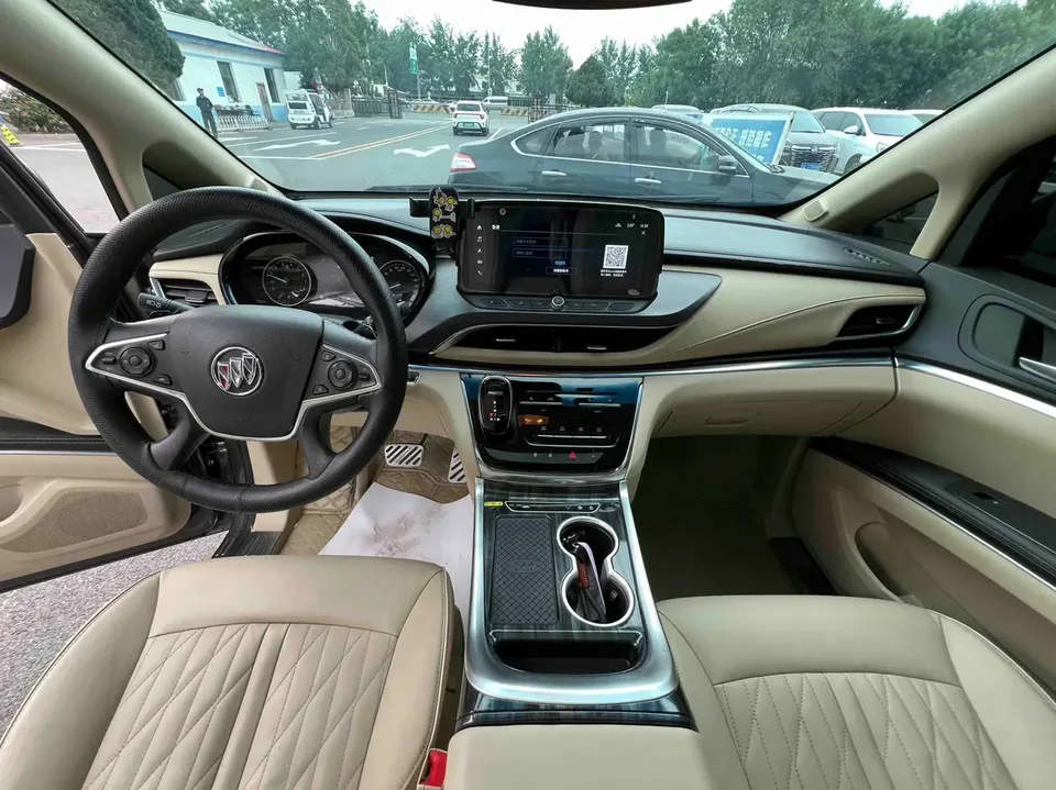 Buick GL8 facelift land business class 652T luxury model 2024 — миниатюра 2