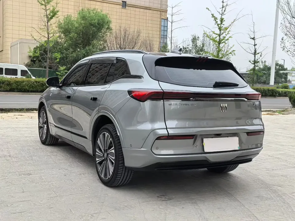 Buick E5 Premium Standard Range Edition 2025 — миниатюра 4