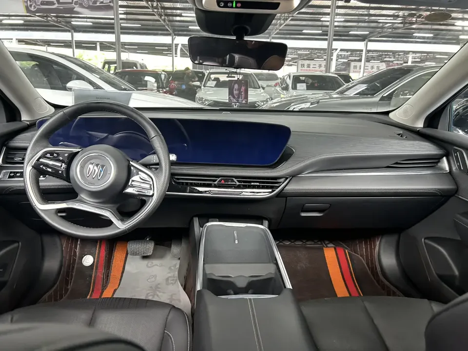 Buick LaCrosse 28T Automatic Premium Edition 2023 — миниатюра 5