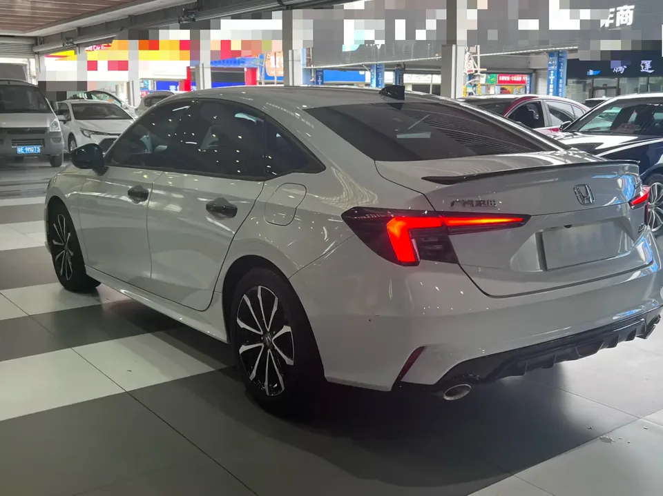Honda Integra 240TURBO CVT Magic Night Technology Edition 2023 — миниатюра 4