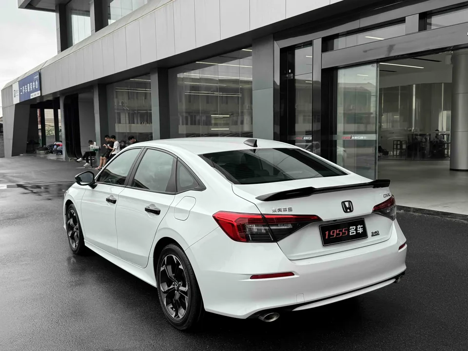 Honda CIVIC 2022 Civic 240TURBO CVT Ignition Edition 2024 — миниатюра 4