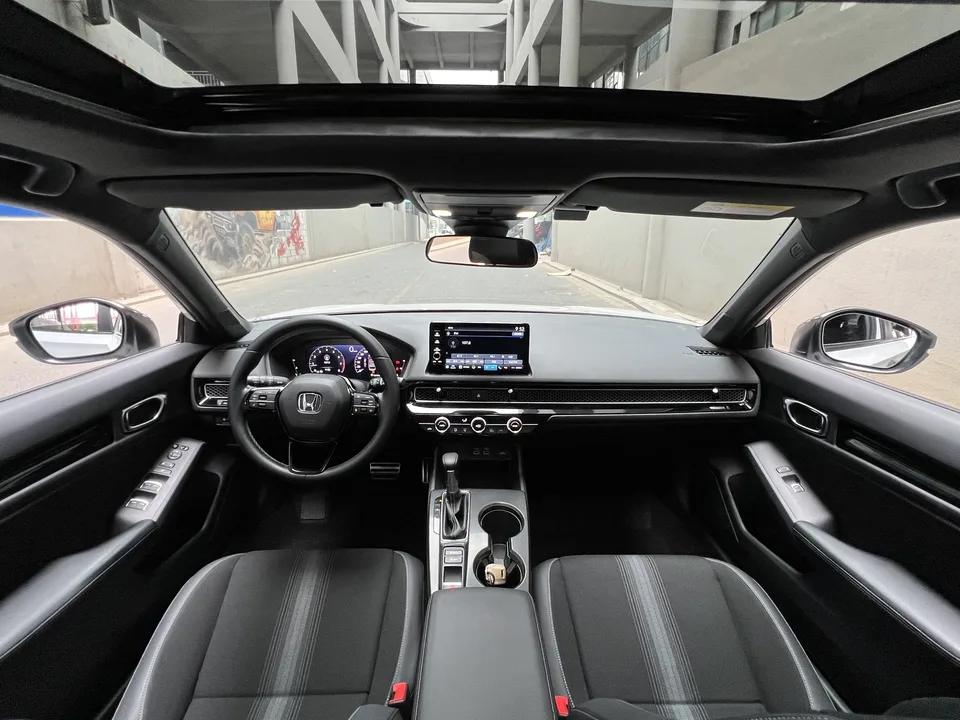 Honda CIVIC 2022 Civic 240TURBO CVT Dynamic Edition 2022 — миниатюра 3