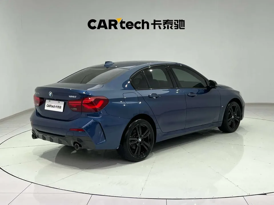 BMW 1 Series BMW 1 Series 2023 125i M Sport Night Edition 2023 — миниатюра 3
