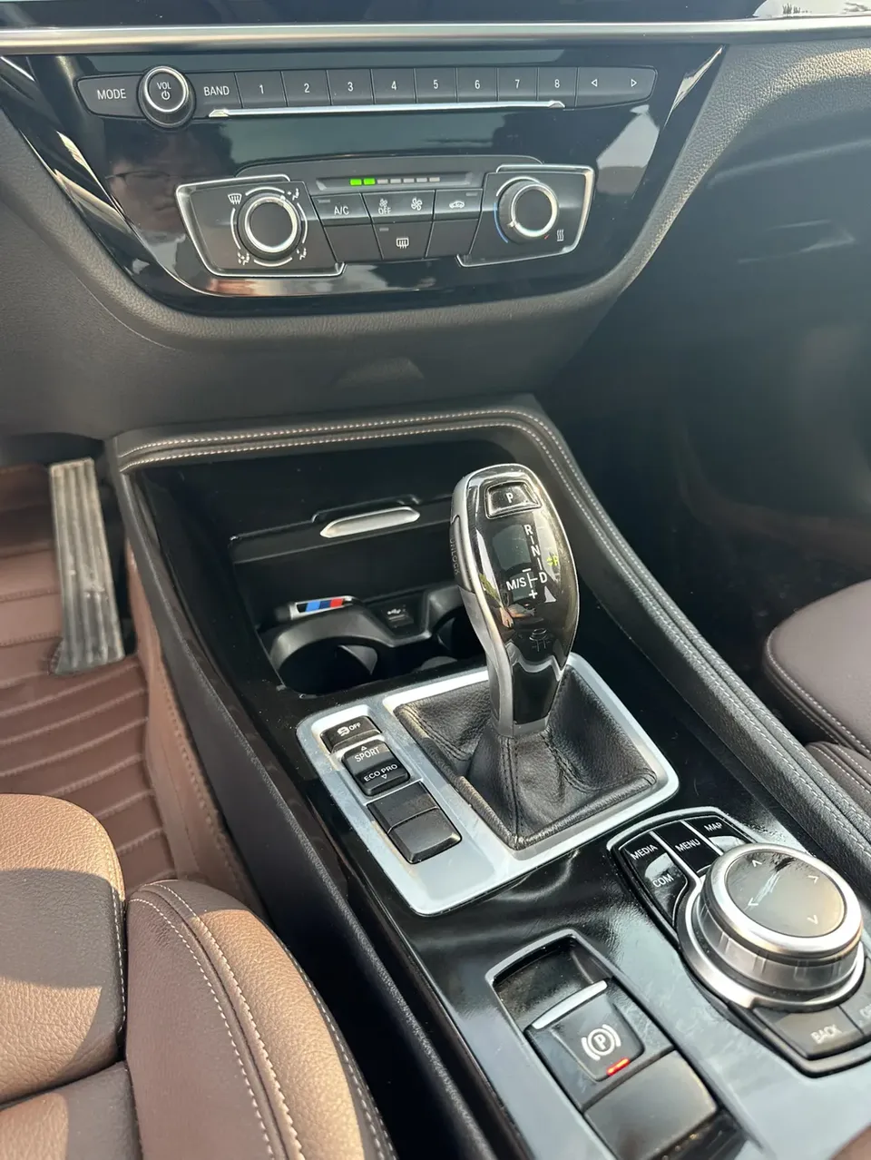 BMW 1 Series 1 Series BMW 1 Series 2021 120i M Sport Night Edition 2022 — миниатюра 4
