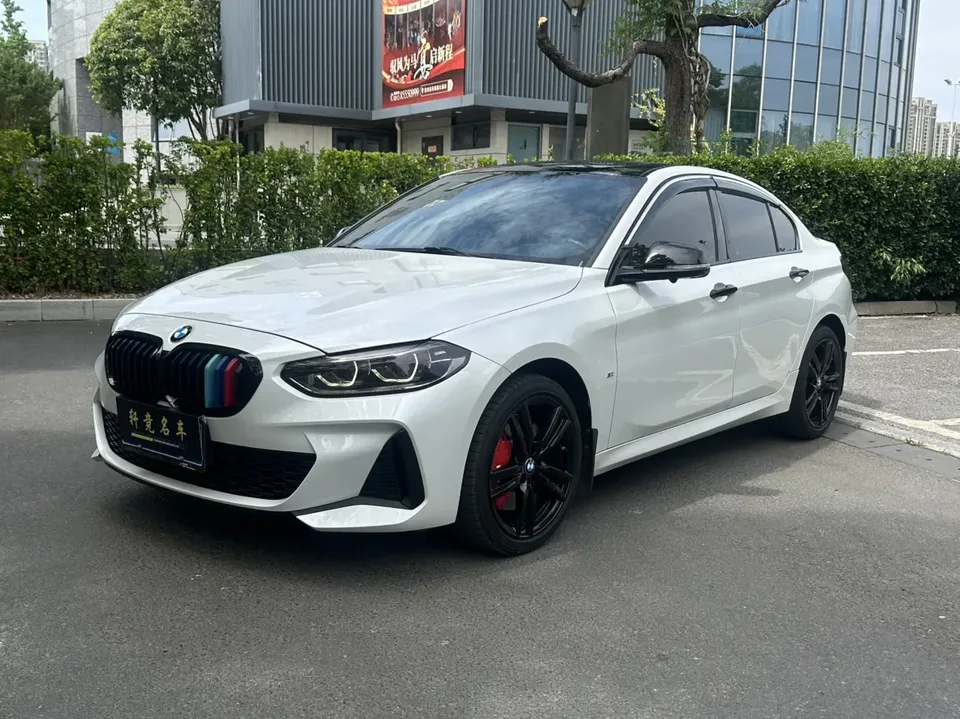 BMW 1 Series 2023