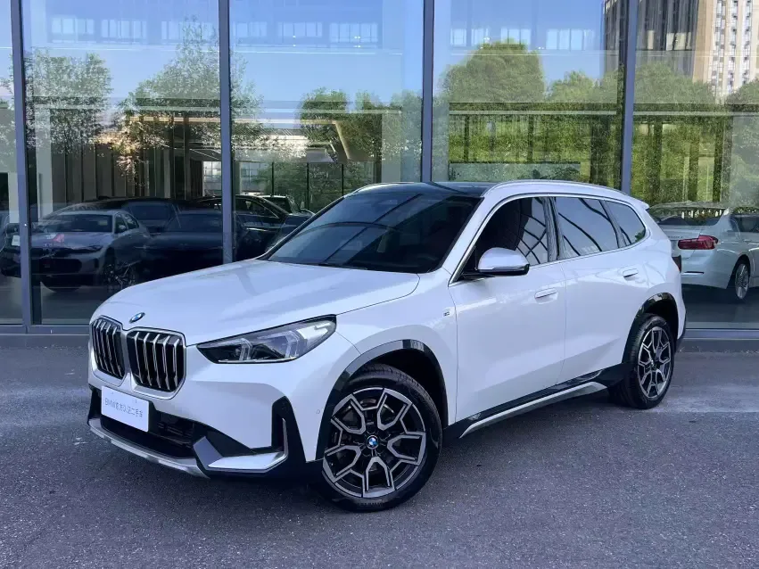 BMW X1 BMW X1 sDrive25Li X Design Package 2023 — photo 1, buy with delivery to Moscow