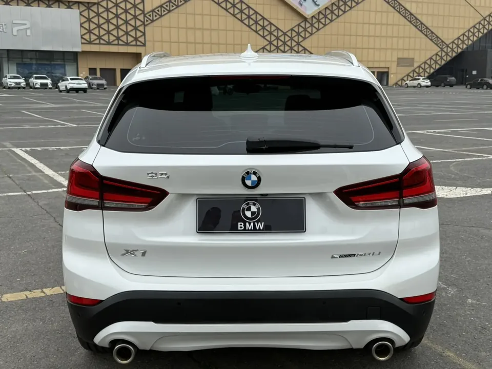BMW X1 X1 facelift sDrive20Li Fashion model 2022 — thumbnail 2