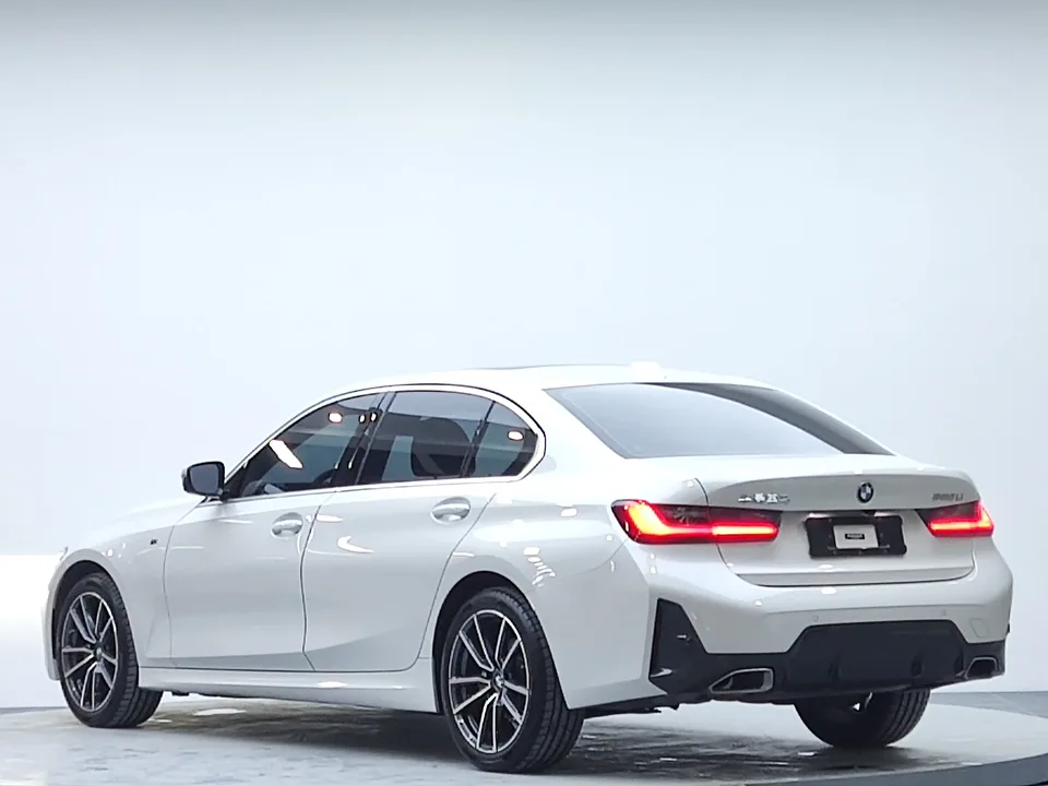 BMW 3 Series 2023