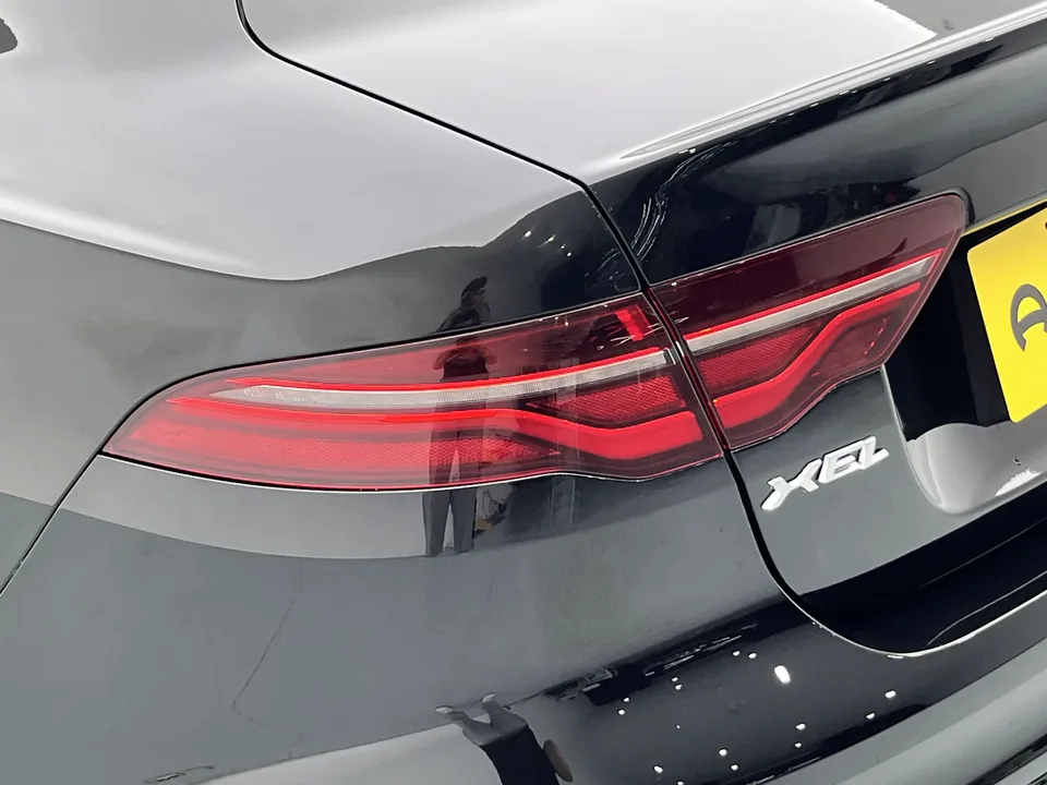 Jaguar XEL 2.0T 250PS R-DYNAMIC S aggressive sports version 2022 — миниатюра 2