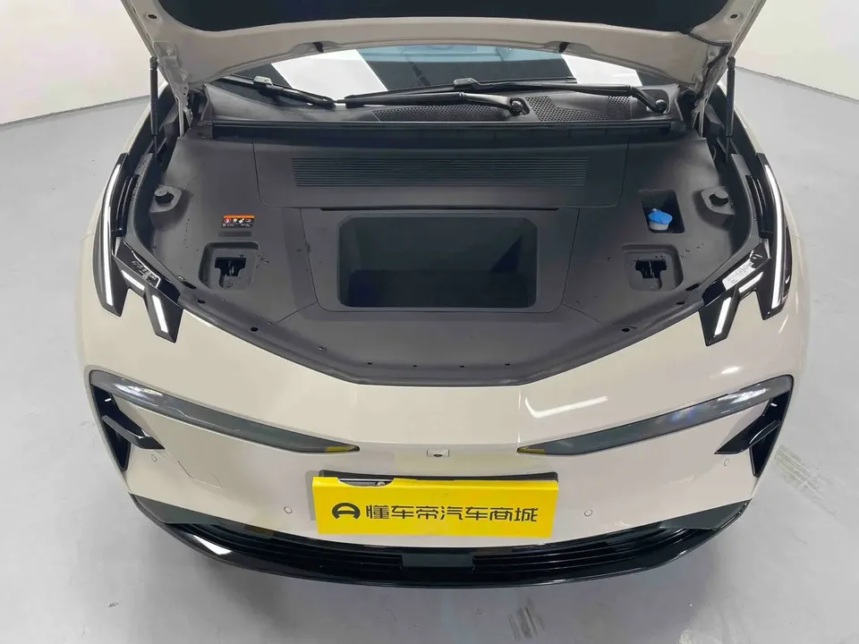 Zeekr X ZEEKR X 2025 four-seat rear-wheel drive cube version 2024 — миниатюра 2