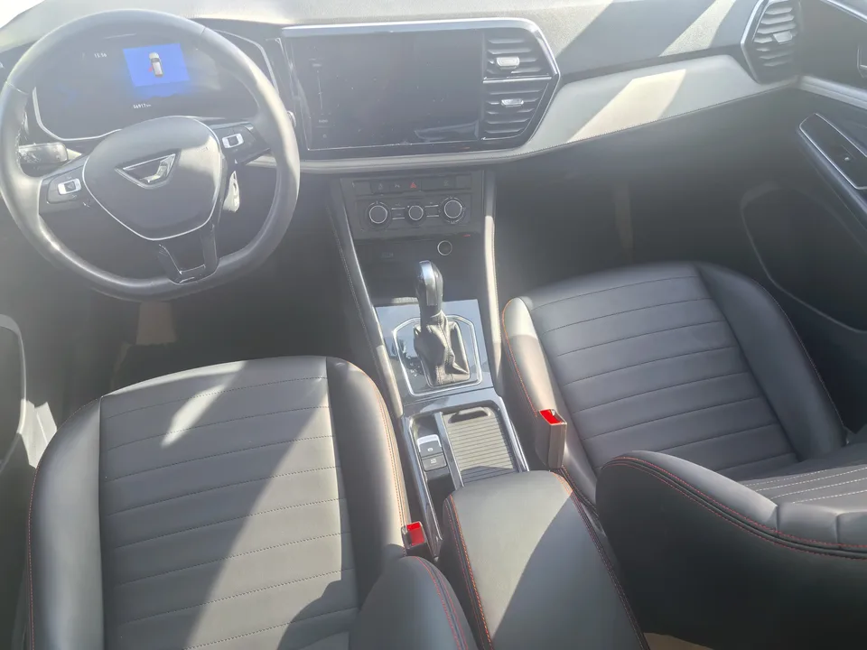 Jetta VS7 1.4T automatic joy model 2023 — миниатюра 5