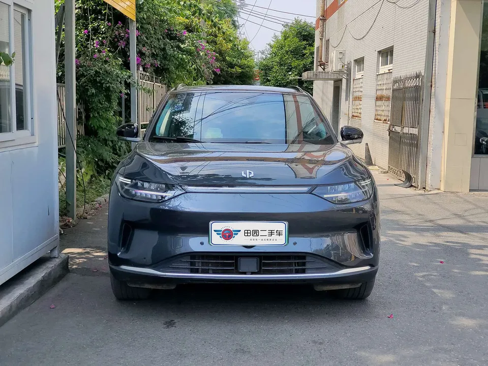 Leapmotor Zero running C11 Zero running C11 500 Smart Edition 2023 — thumbnail 2