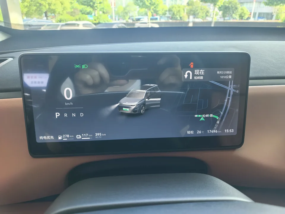 Leapmotor C16 Extended Range 200 Premium Edition 2024 — миниатюра 3