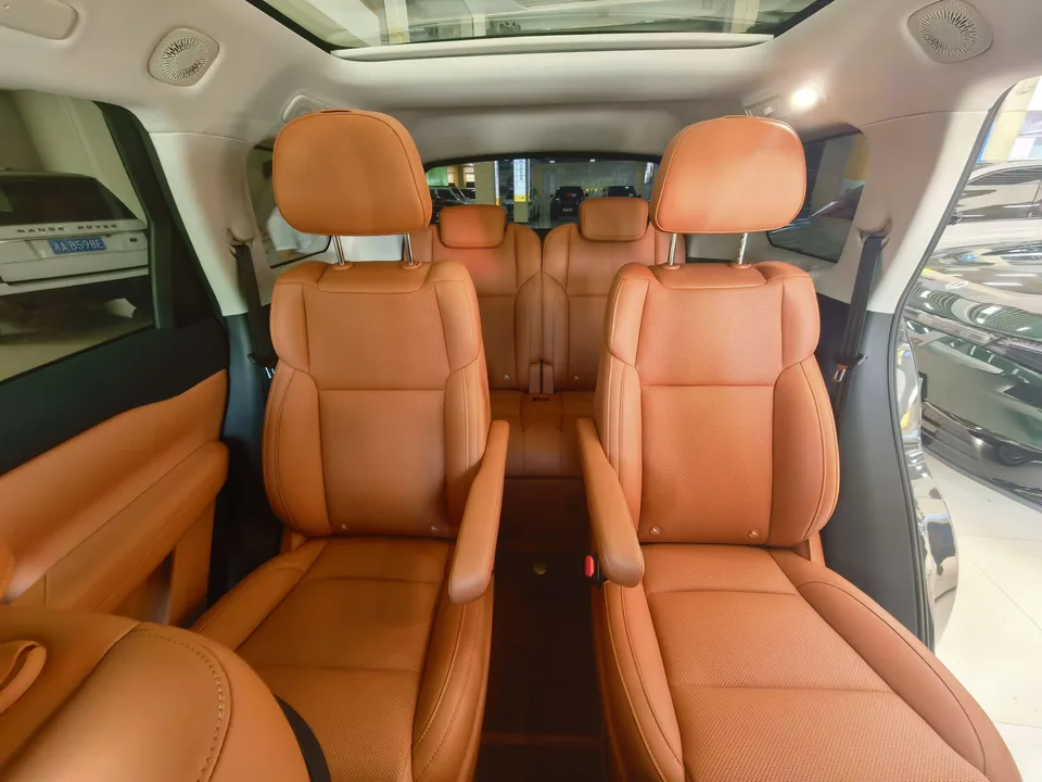 Leapmotor C16 Extended Range 200 Premium Edition 2024 — миниатюра 4