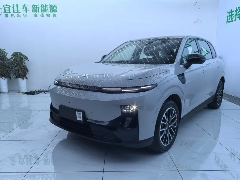 Leapmotor B10 2025