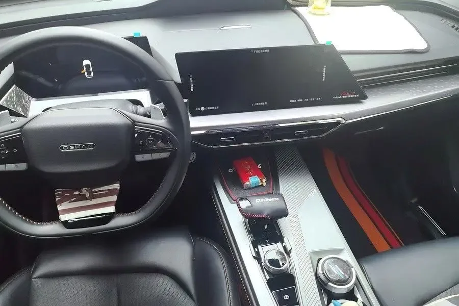 Oshan Changan Auchan Z6 Blue Whale 1.5T DCT smart model 2023 — миниатюра 3