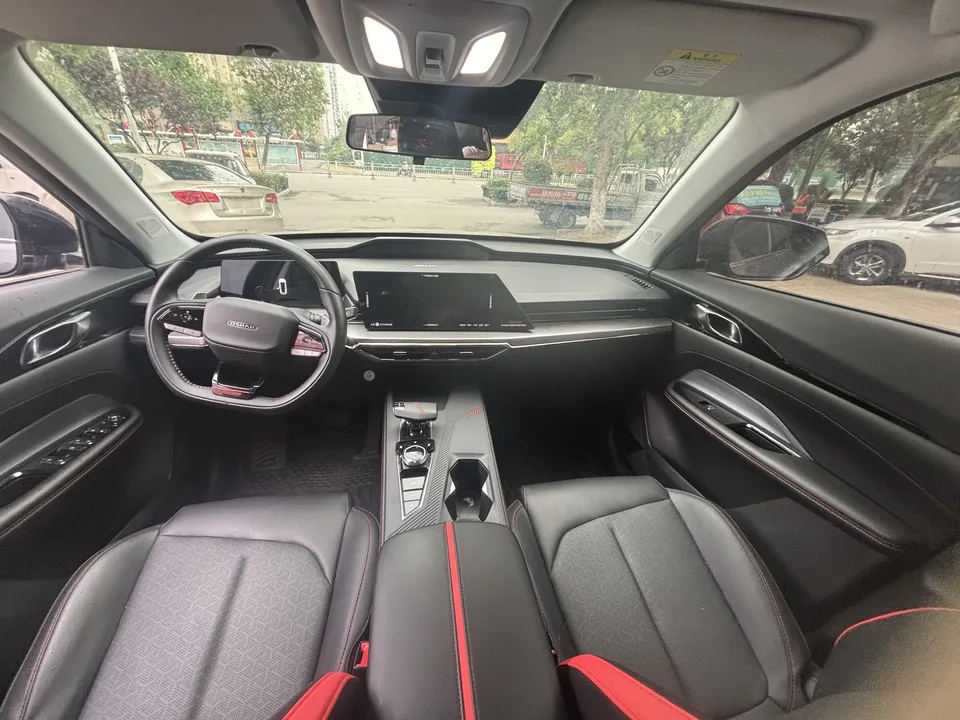 Oshan Changan Auchan Z6 Blue Whale 1.5T DCT smart model 2023 — миниатюра 4