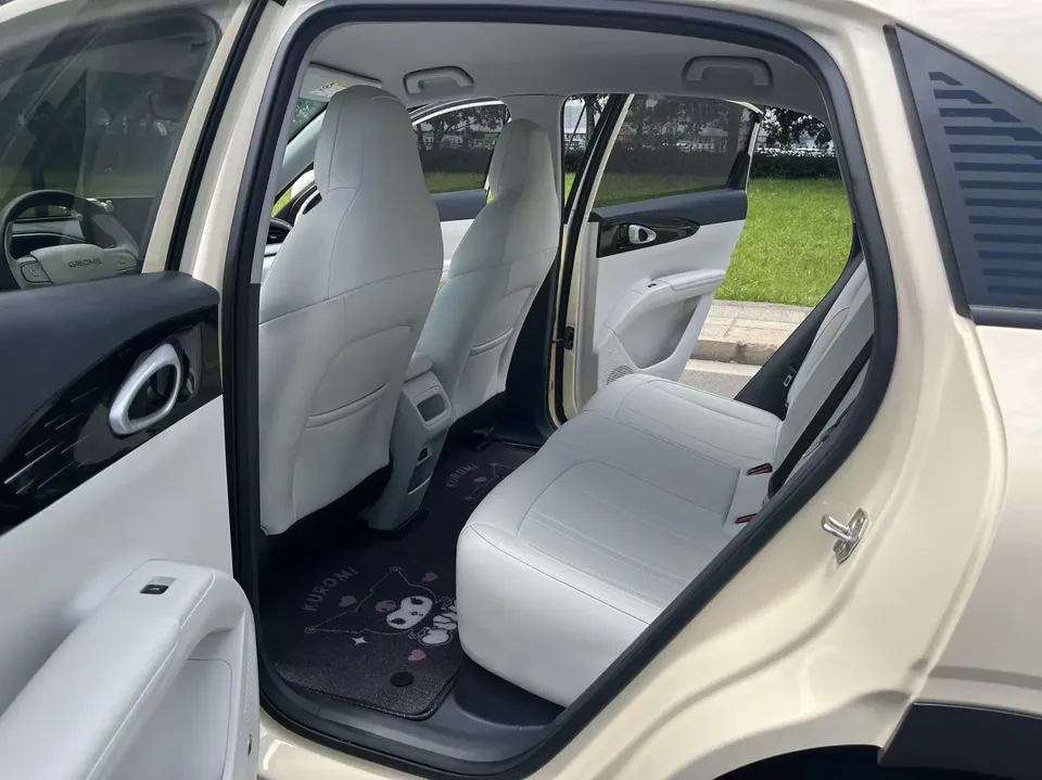 Geely Star Wish Star Wish 2025 UP 410km Exploration Edition 2025 — миниатюра 4