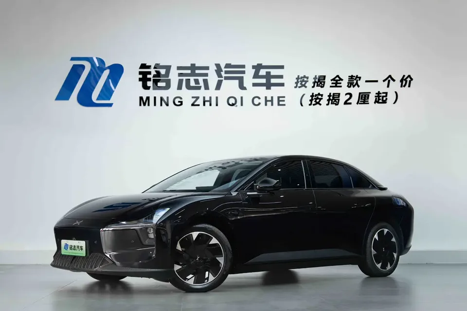 XPeng Xiaopeng MONA M03 2025