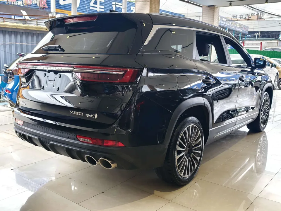 Jetour Jietu X90 Jietu X90 2023 Zilong 2.0T DCT Wushen Edition 5-seater 2023 — миниатюра 2