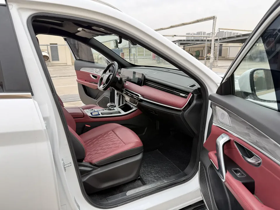 Jetour Jietu X70 PLUS JETOUR X70 PLUS 2023 1.5T DCT Brave PLUS 5-seater 2024 — миниатюра 3