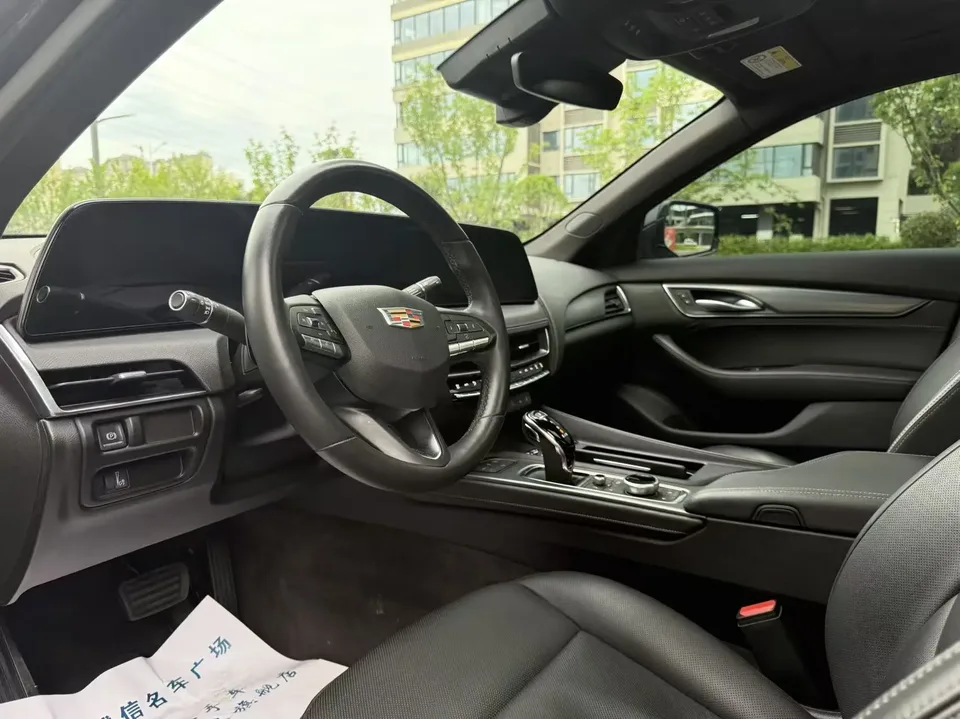 Cadillac CT5 Cadillac CT5 2024 28T Luxury Pro 2024 — миниатюра 3