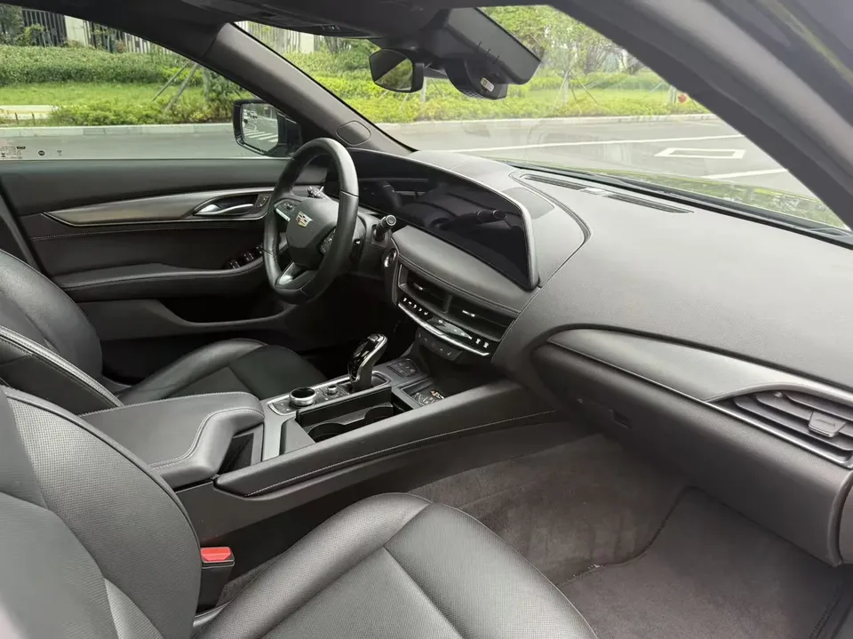 Cadillac CT5 Cadillac CT5 2024 28T Luxury Pro 2024 — миниатюра 5
