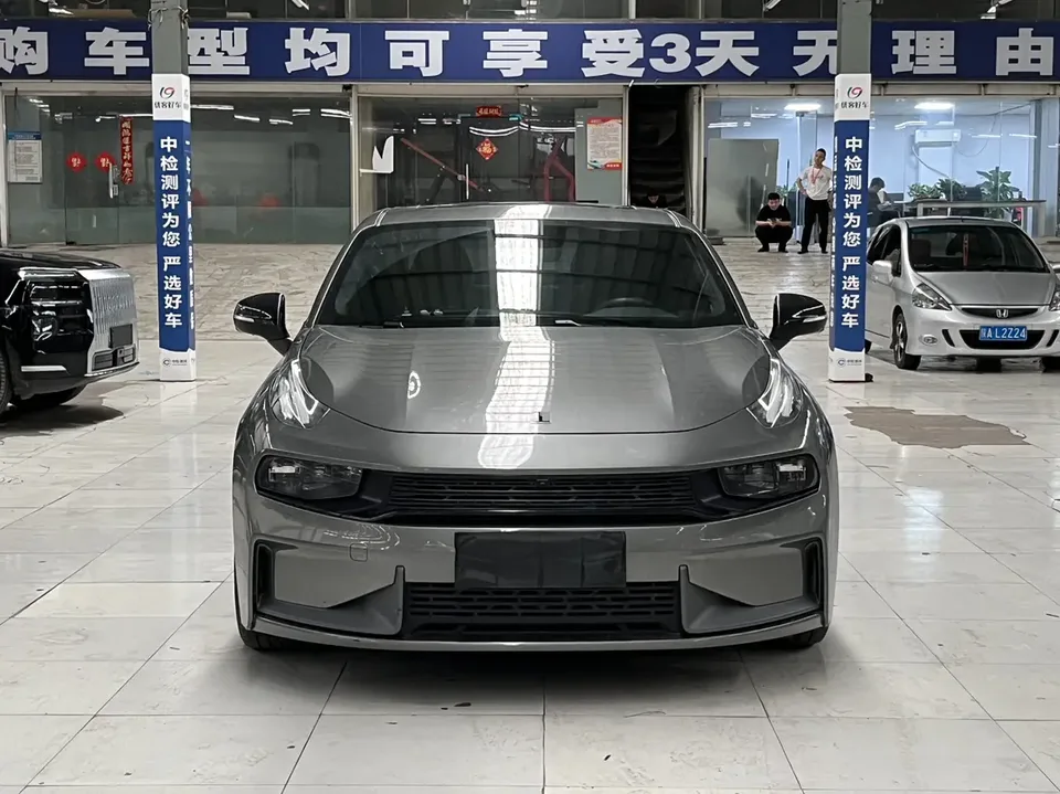 Lynk & Co 03 2022