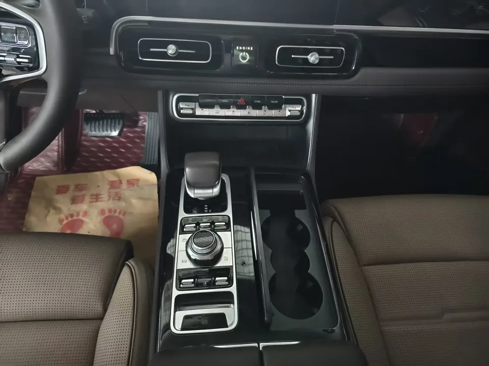 BAIC Beijing Off-road BJ60 2.0T Diesel Automatic Thousand Miles Edition Seven Seaters 2023 — миниатюра 4