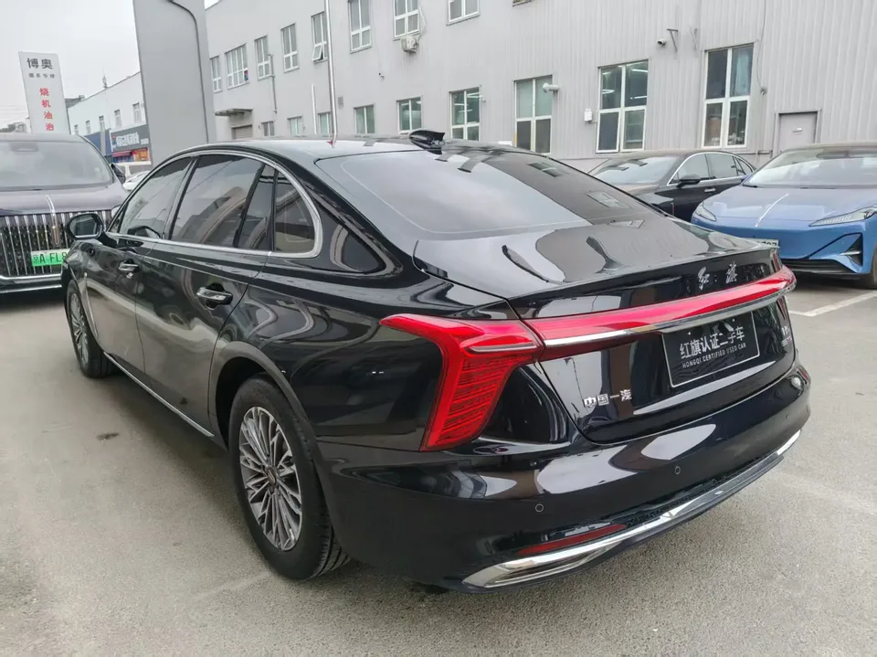 Hongqi H5 Hongqi H5 2023 1.5T DCT Zhilian Qiyue Edition 2022 — миниатюра 4