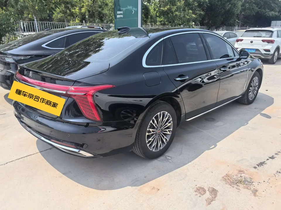 Hongqi H5 Hongqi H5 2025 2.0T Automatic Flagship 500,000 Commemorative Edition 2025 — миниатюра 4