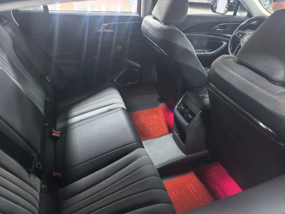 Hongqi H5 Hongqi H5 2024 1.5T DCT Zhilian Qiyue Edition 2024 — миниатюра 5