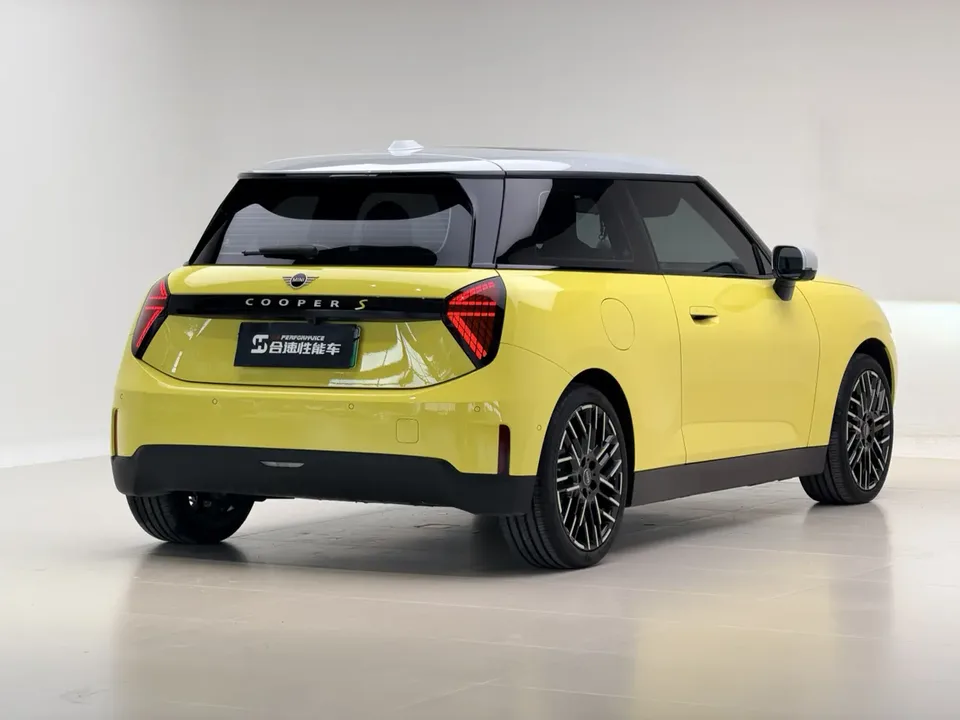 MINI electric COOPER 2025