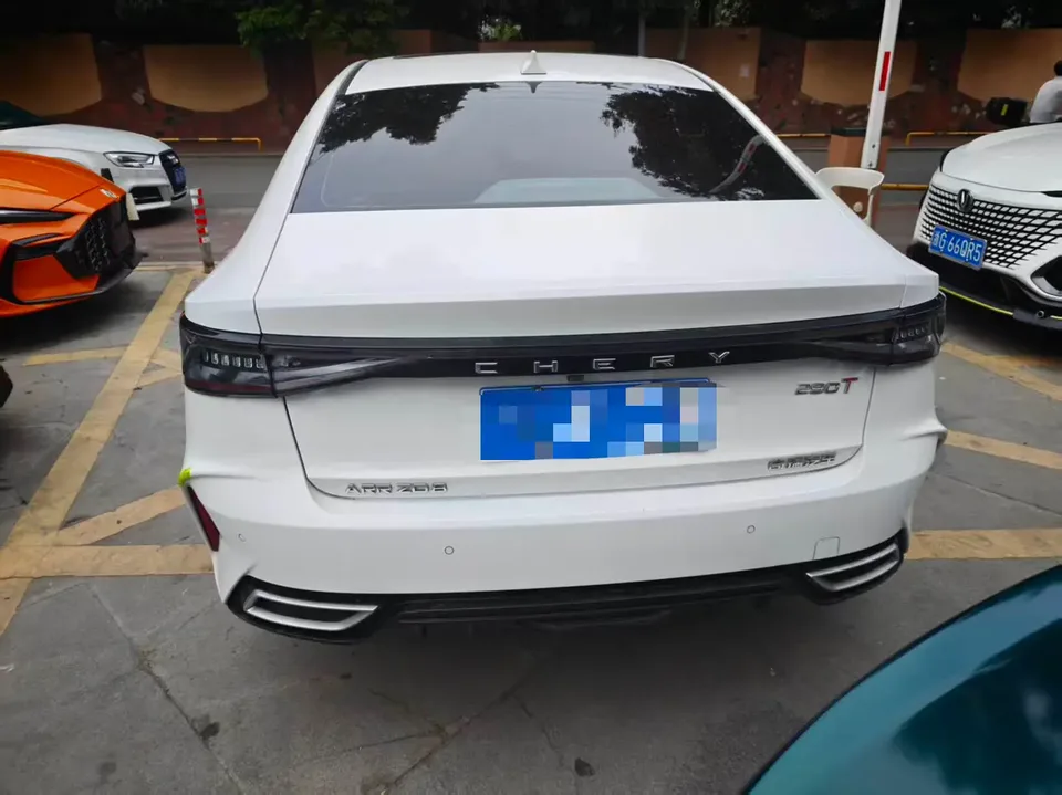 Chery Arrizo 8 1.6TGDI DCT 2023 — миниатюра 2