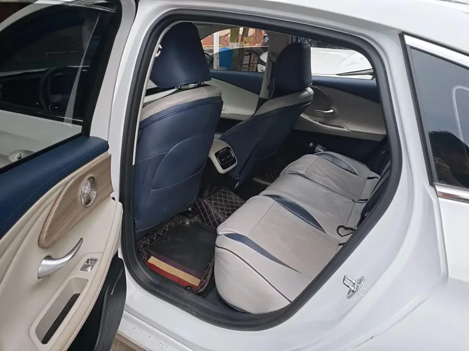 Chery Arrizo 8 1.6TGDI DCT 2023 — миниатюра 5