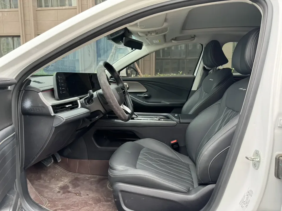 Chery Arrizo 8 1.6TGDI DCT Intelligent 2024 — миниатюра 5