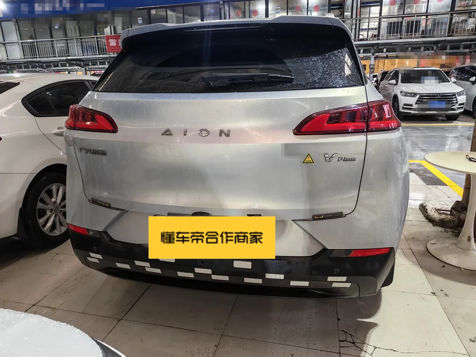 AION V AION V Plus 70 smart version ternary lithium 2022 — миниатюра 2
