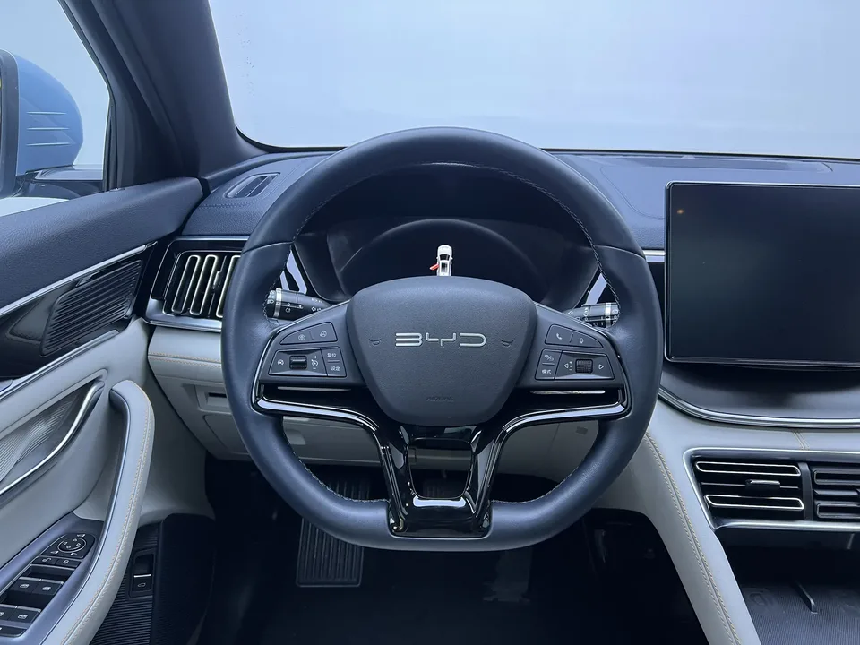 BYD Song PLUS EV Champion Edition 520KM Premium 2023 — миниатюра 5