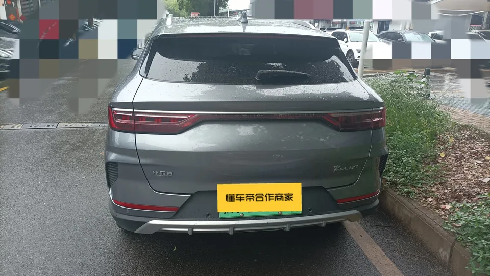 BYD Song PLUS EV Premium Edition 2022 — миниатюра 2