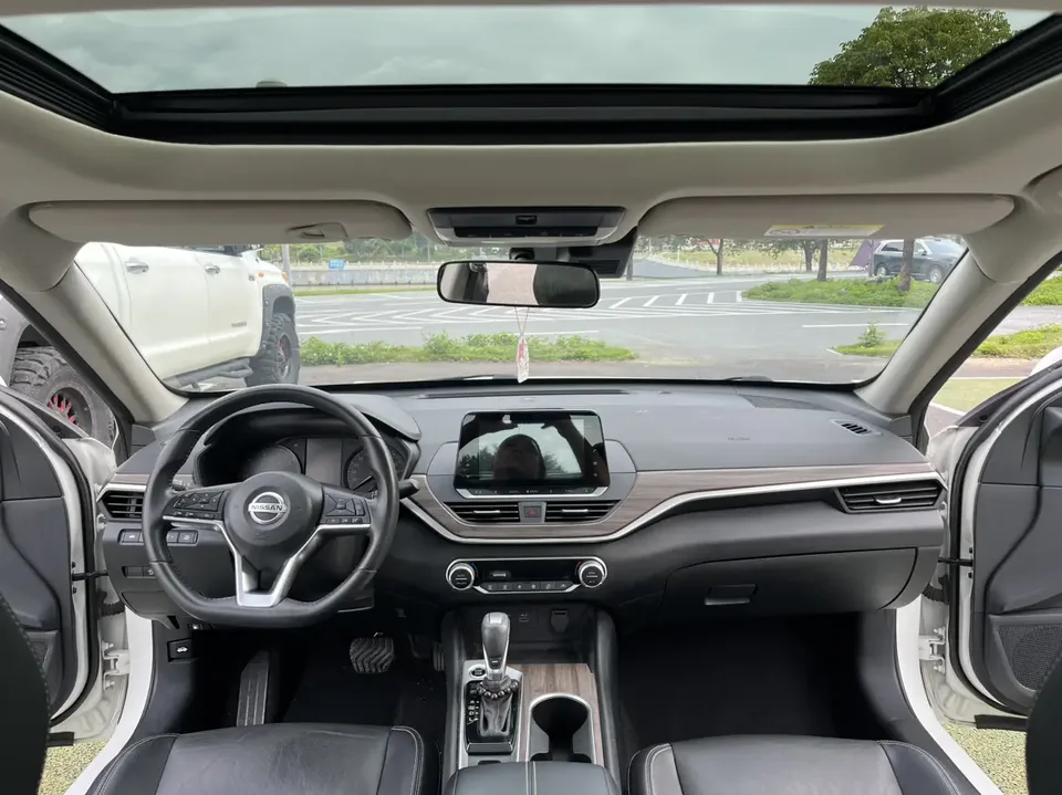 Nissan Altima Teana Teana 2021 2.0L XL Comfort Edition 2022 — миниатюра 3