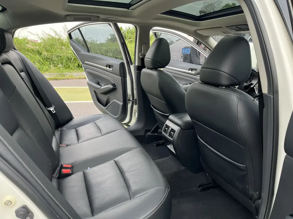 Nissan Altima Teana Teana 2021 2.0L XL Comfort Edition 2022 — миниатюра 5