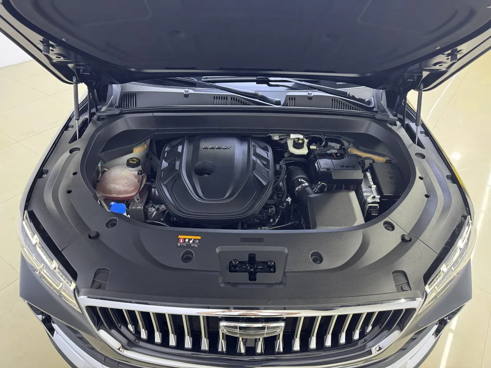 Geely Monjaro Xingyue L 2024 2.0TD High Power Automatic 2WD Skyline Edition 2024 — миниатюра 3