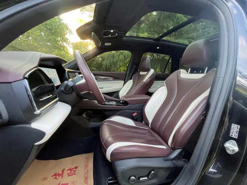 Geely Monjaro Xingyue L 2024 2.0TD High Power Automatic 2WD Yunqi Edition 2024 — миниатюра 5