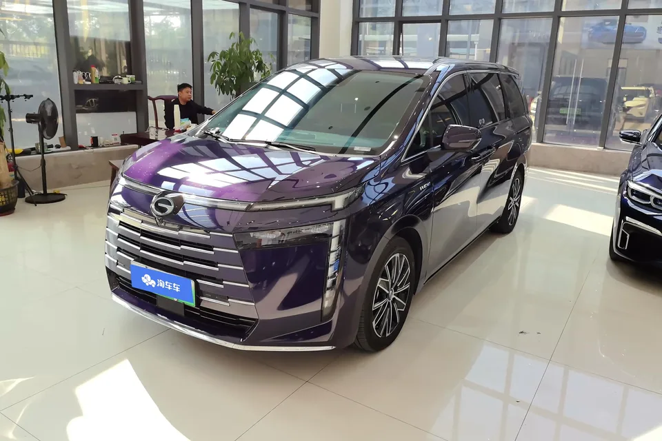 GAC Trumpchi E8 PHEV 2024