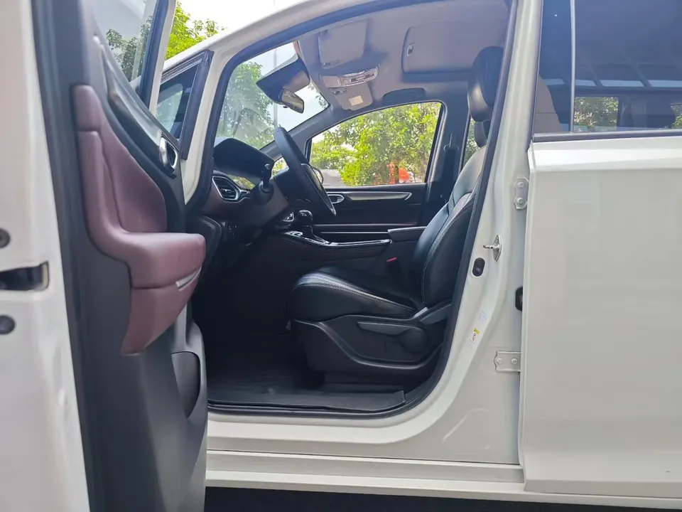 GAC Trumpchi M6 Trumpchi M6 Pro 270T Automatic Deluxe Edition 2022 — thumbnail 5