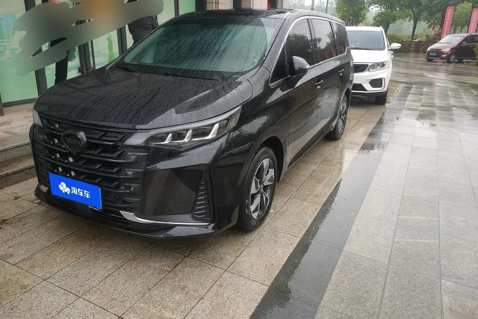 GAC Trumpchi M6 2023